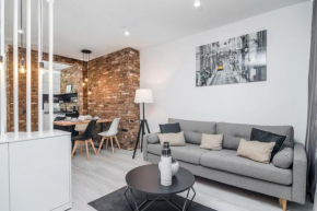 Beautiful WrocLoft Apartment by Noclegi Renters